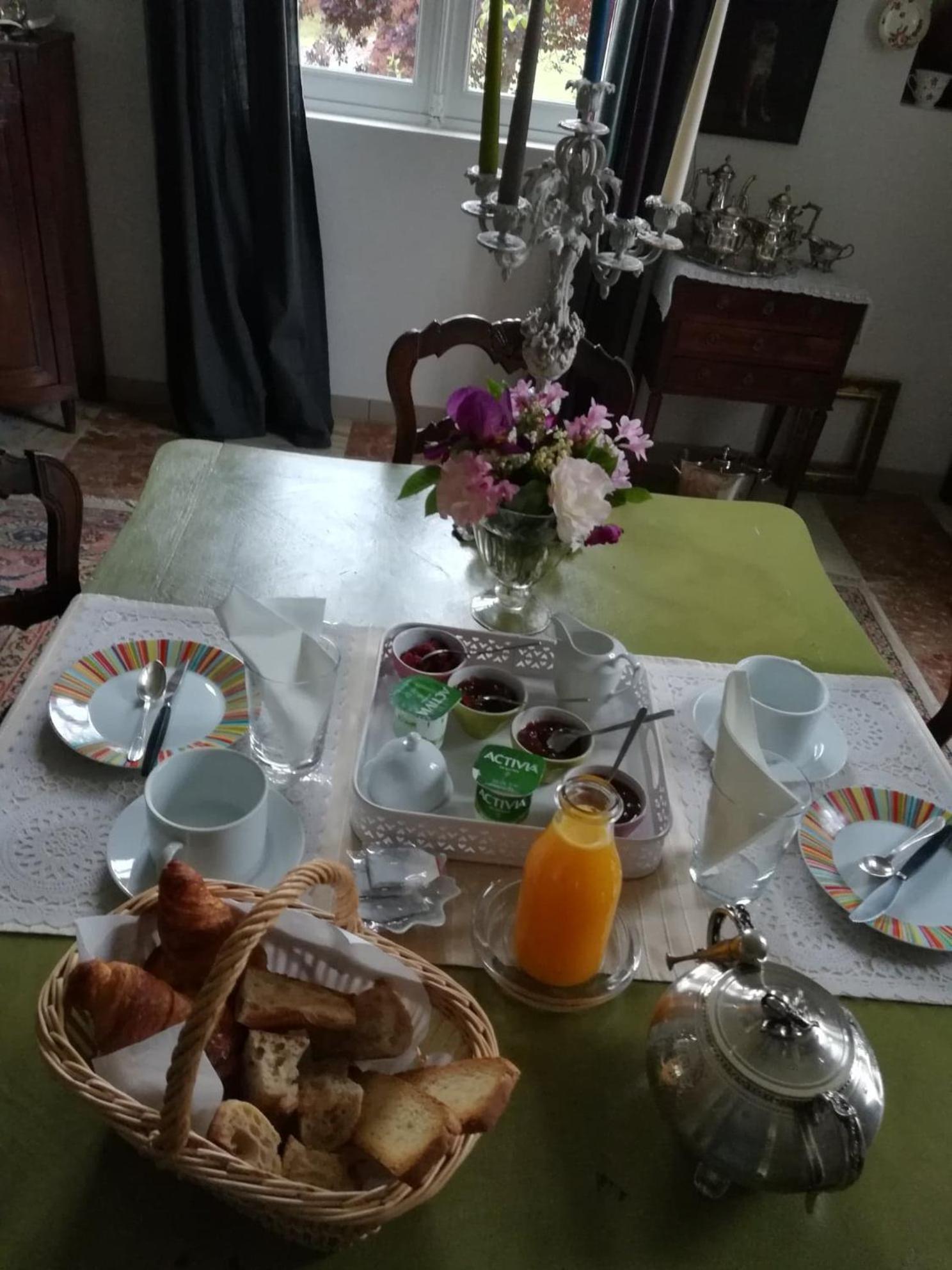 Bed and Breakfast Castel La Bergerie Laglorieuse Экстерьер фото